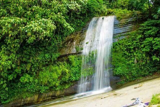 রিসাং ঝর্ণা | Risang Waterfall