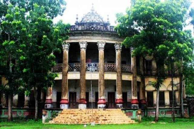 বেতিলা জমিদার বাড়ি | Betila Palace